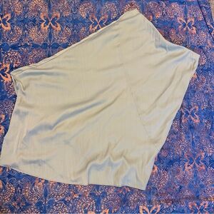 Anthropologie silky skirt size medium